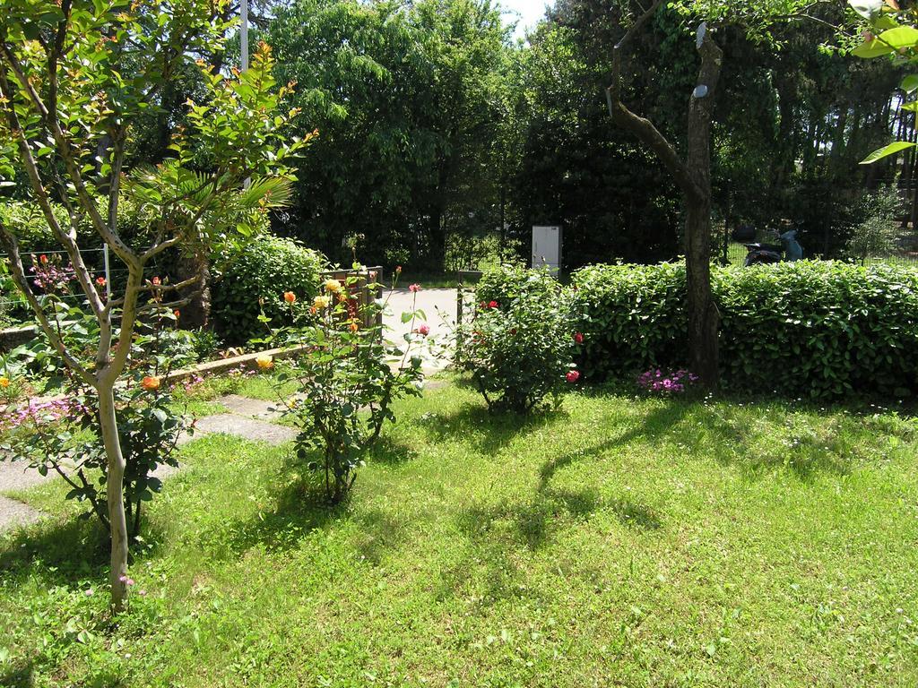 Apartments Ines Krk Town Buitenkant foto